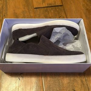 NWT Steve Madden slip ons, size 9, fayna style grey